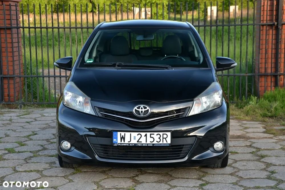 Toyota Yaris 1.33 VVT-i Executive - 10