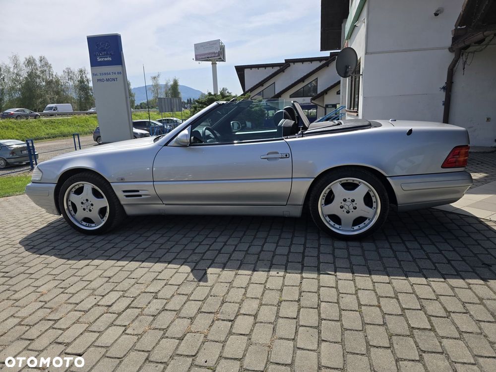 Mercedes-Benz SL - 10