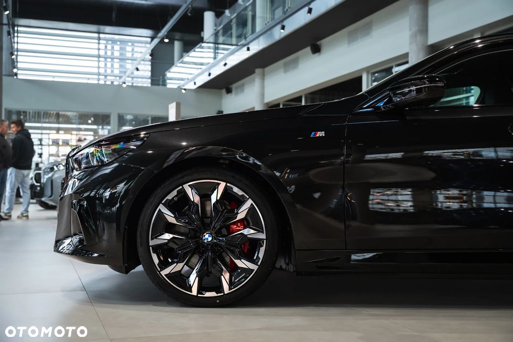 BMW i5 83.9kWh M60 xDrive - 13