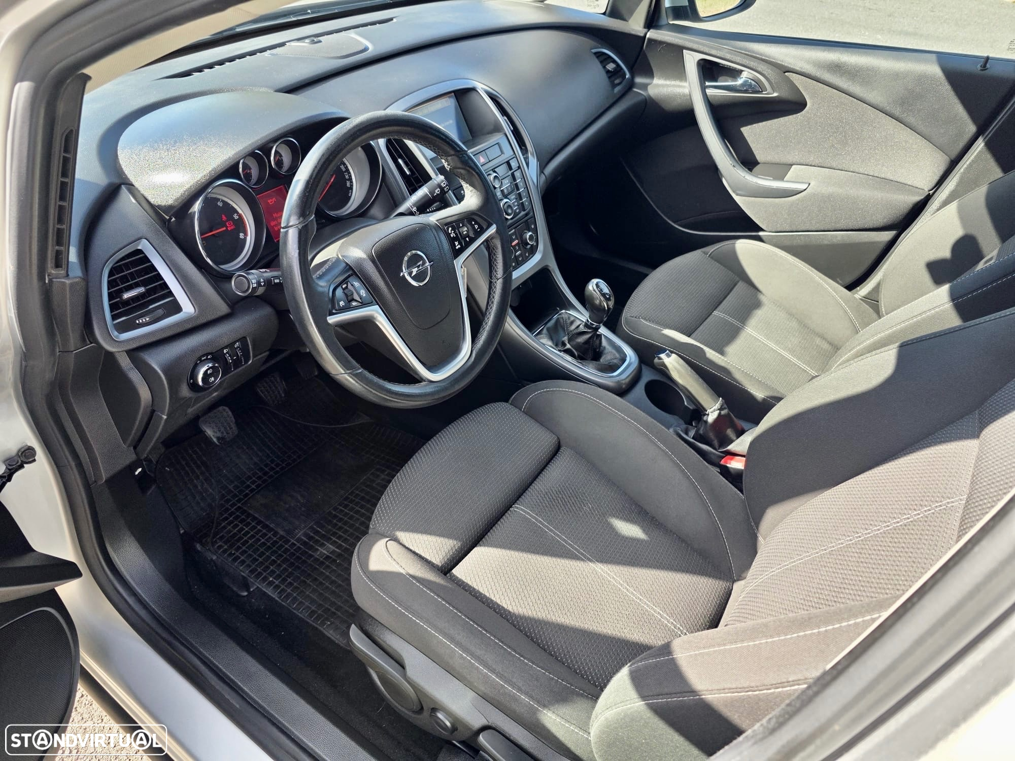Opel Astra Sports Tourer 1.7 CDTi Cosmo - 9