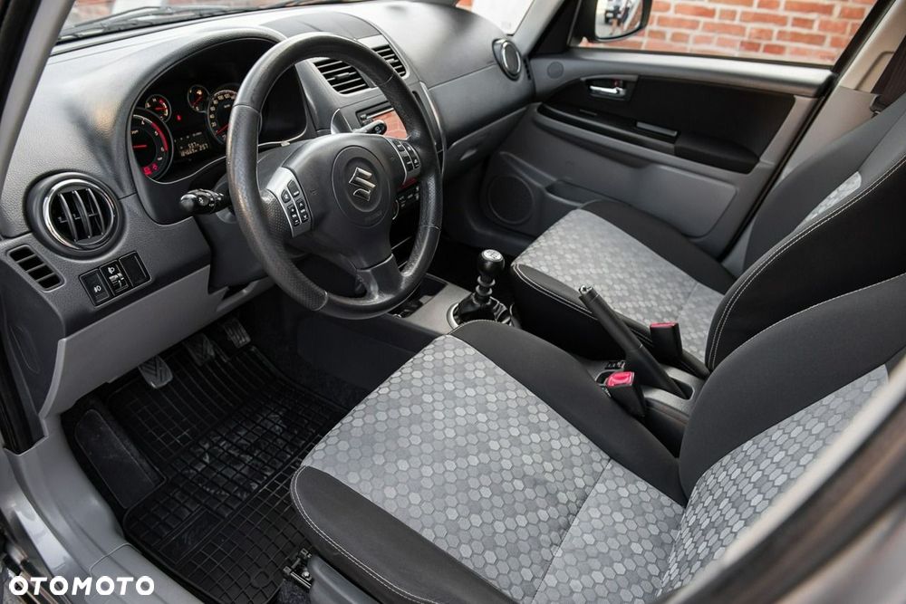 Suzuki SX4 Classic 2.0 DDiS 4x4 Club - 6