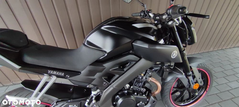 Yamaha MT - 21