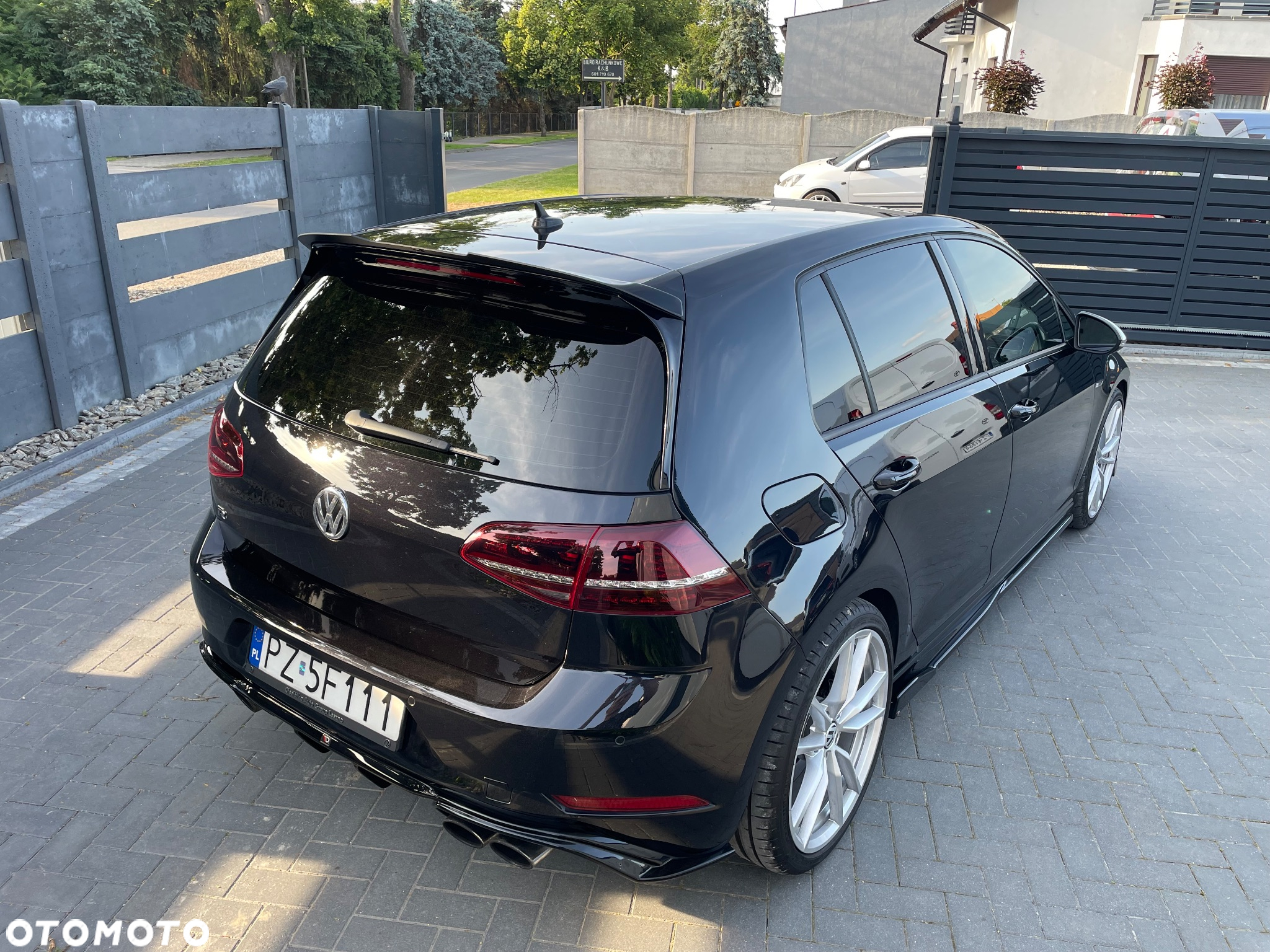 Volkswagen Golf VII 2.0 TSI BMT 4Mot R DSG - 10