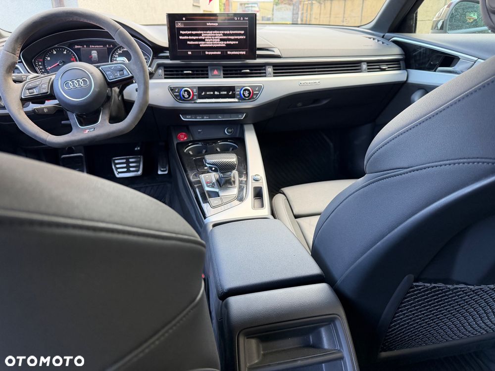Audi A4 Avant - 28