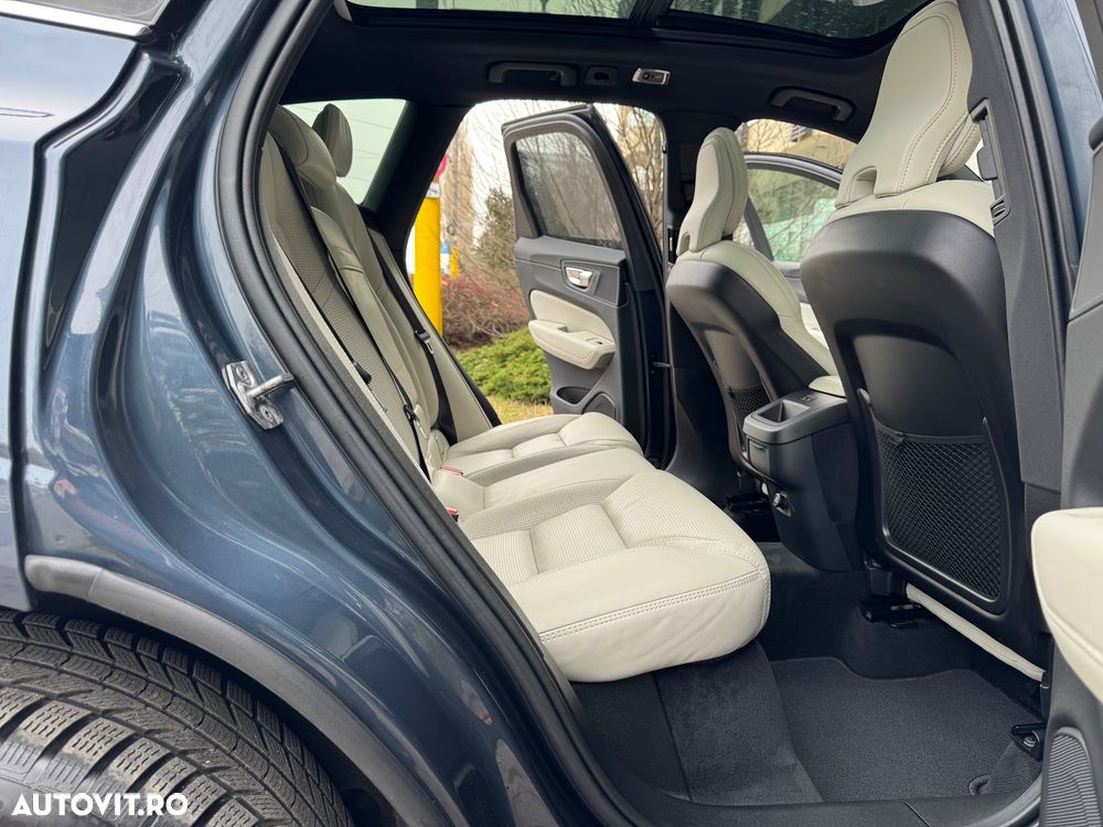 Volvo XC 60 D5 AWD Inscription - 32