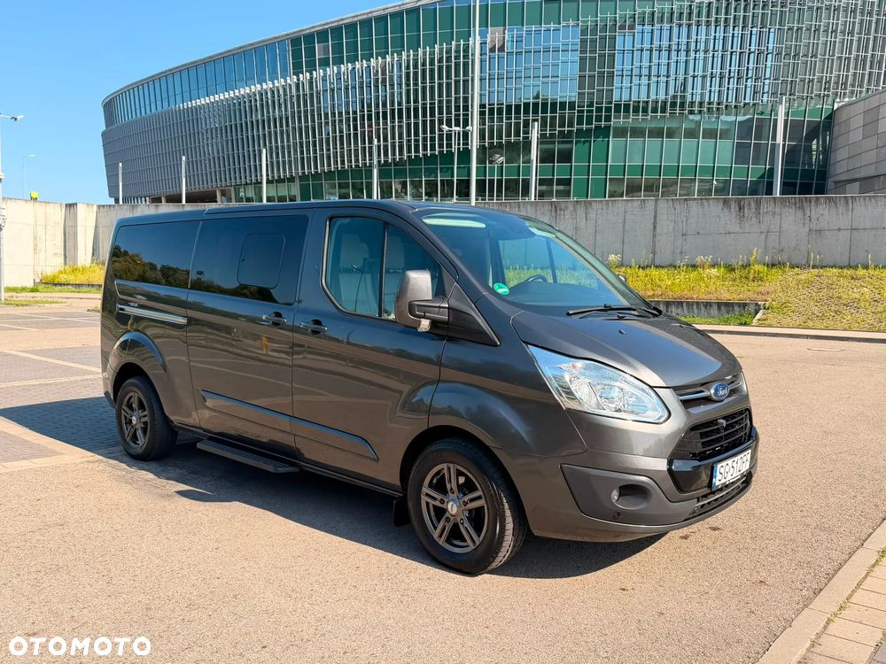 Ford Tourneo Custom 310 L2H1 VA Titanium - 1