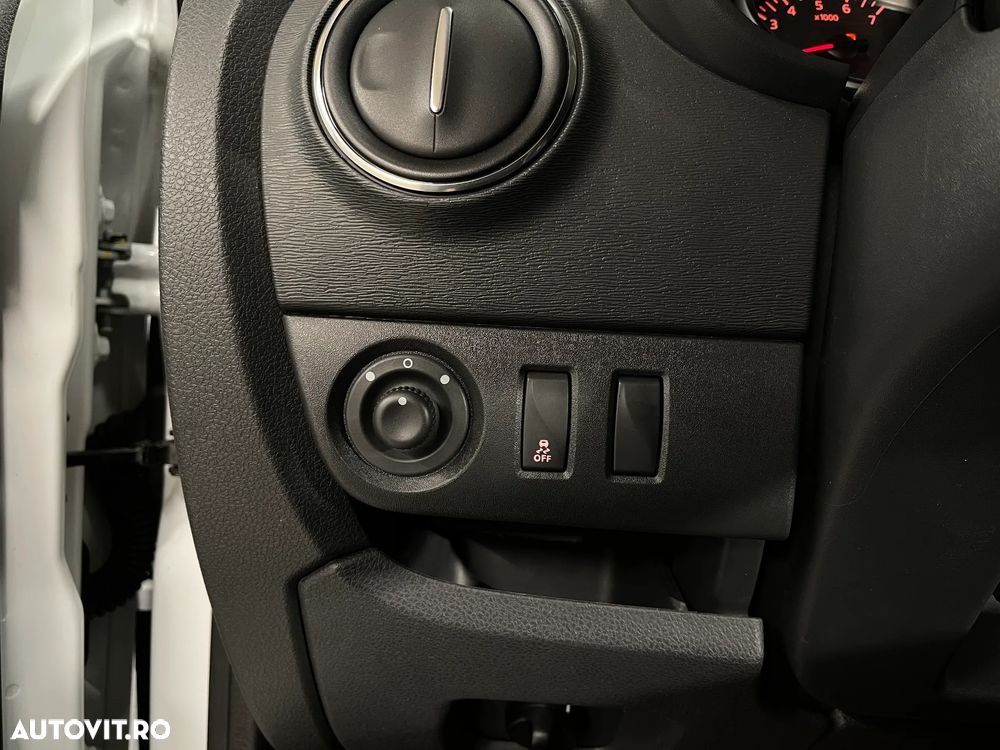 Dacia Lodgy 1.5 Blue dCi Laureate - 19