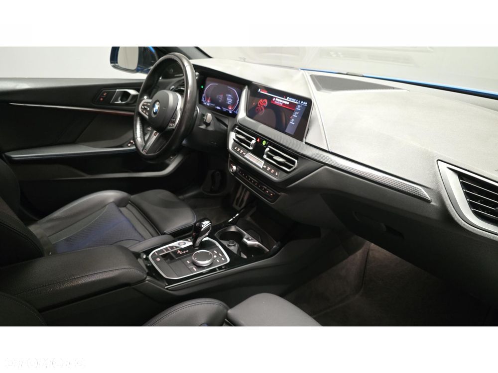 BMW Seria 1 118i - 27