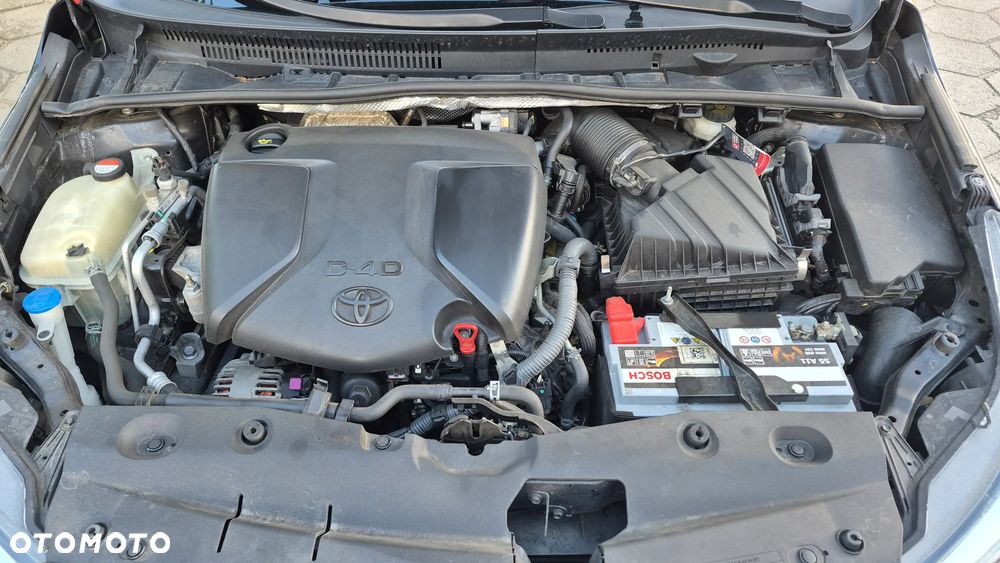 Toyota Avensis 2.0 D-4D Prestige - 17