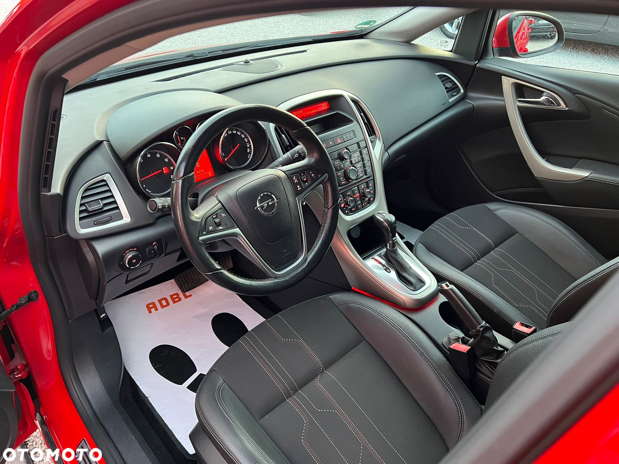 Opel Astra 1.4 Turbo Automatik 150 Jahre - 17