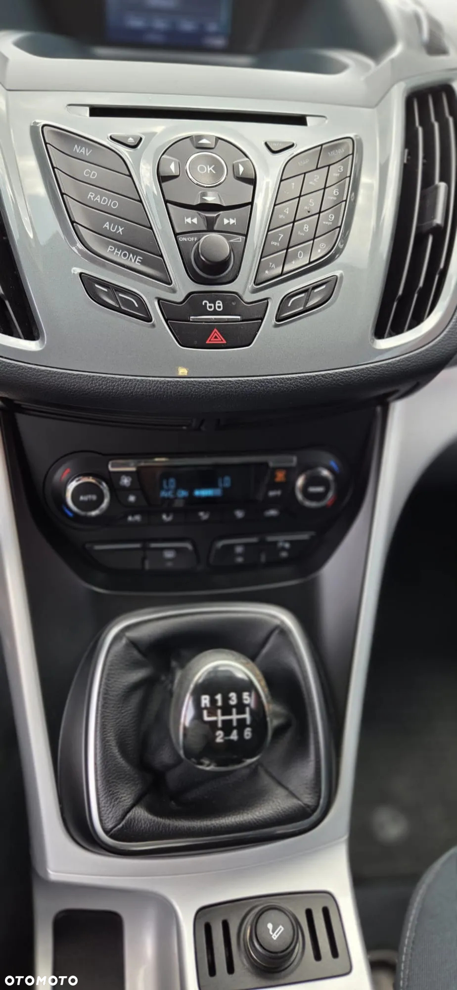 Ford C-MAX 1.6 TDCi Start-Stop-System Champions Edition - 30