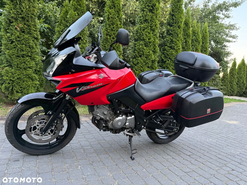Suzuki V-STROM - 1