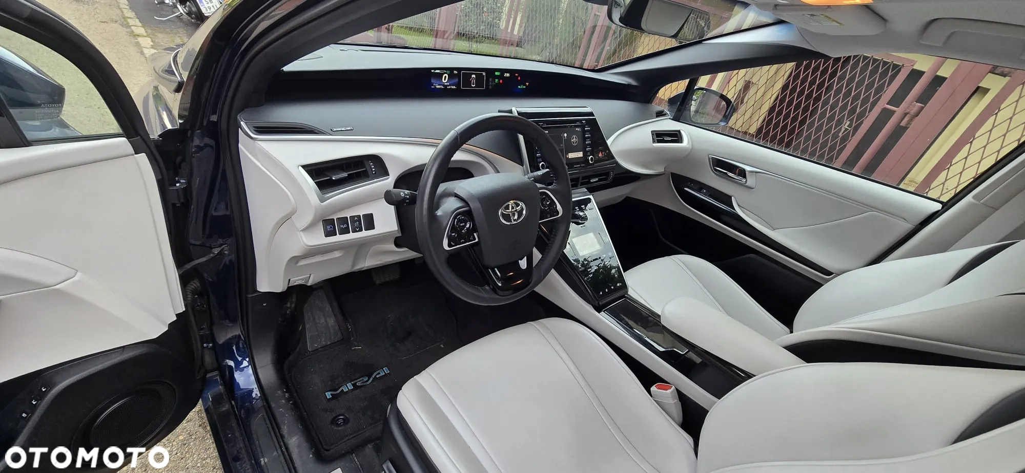 Toyota Mirai Standard - 31
