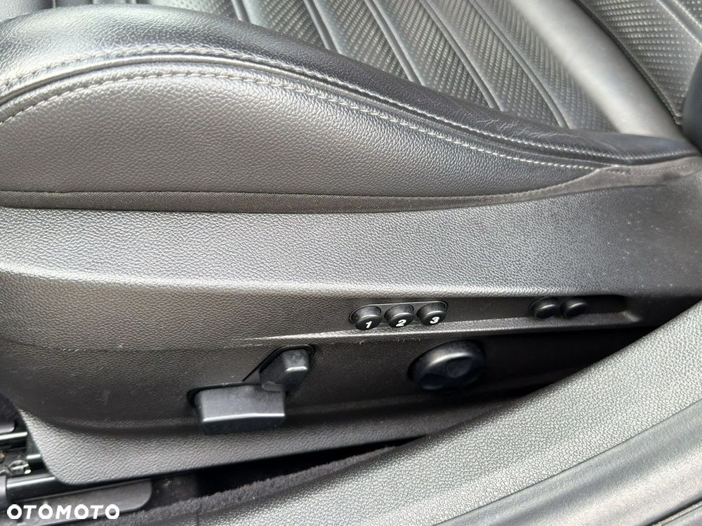 Alfa Romeo Giulia - 13