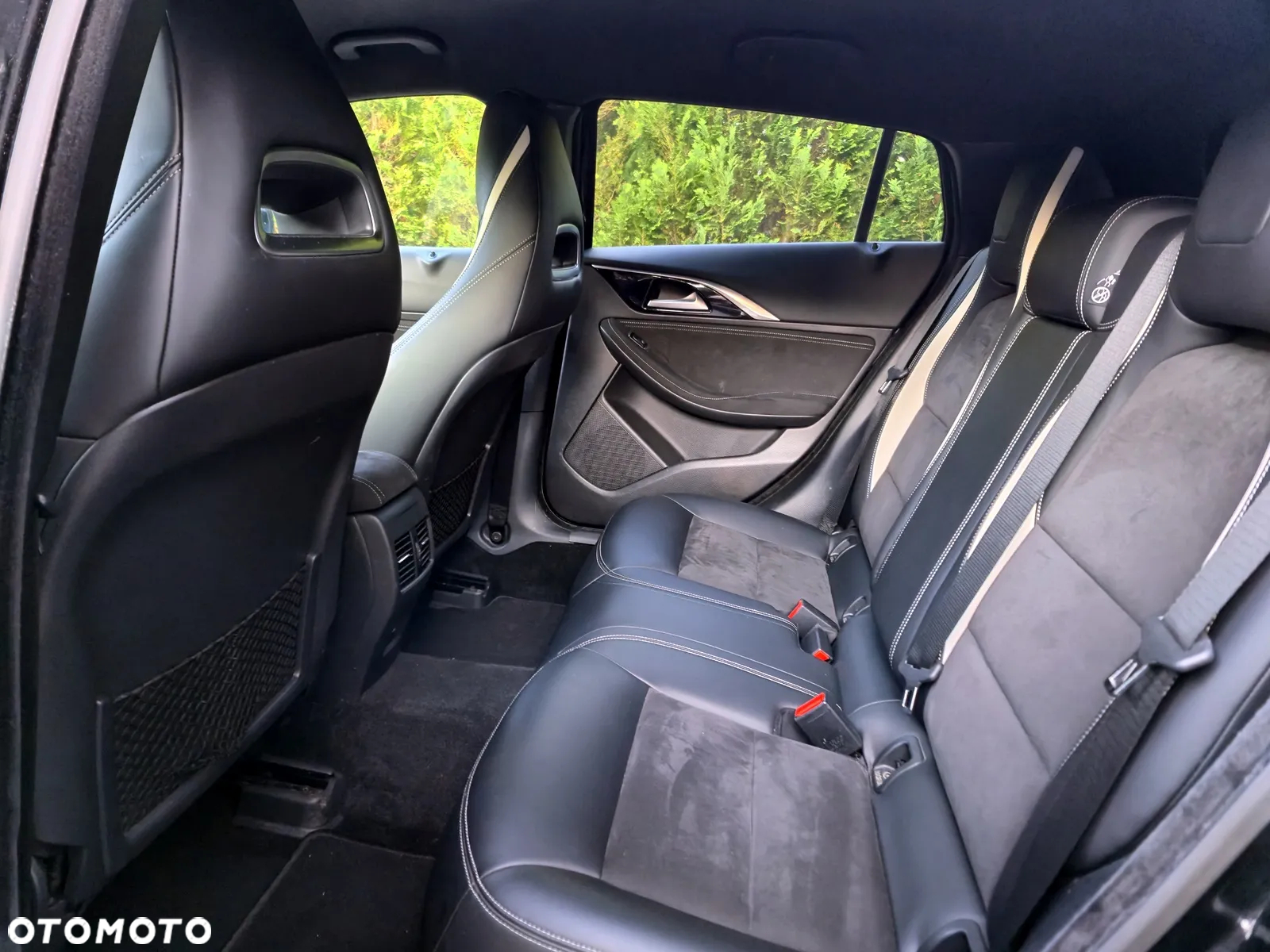 Infiniti Q30 2.0t Sport City Black AWD 7DCT - 8