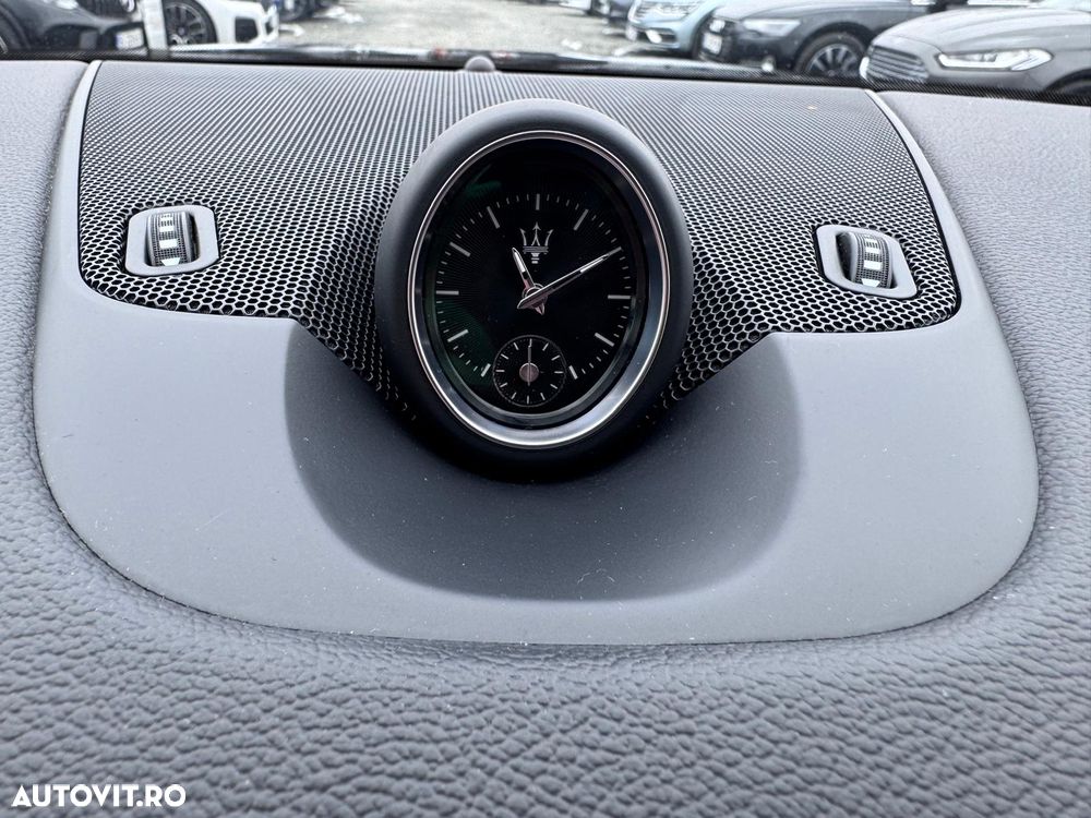 Maserati Levante S - 38