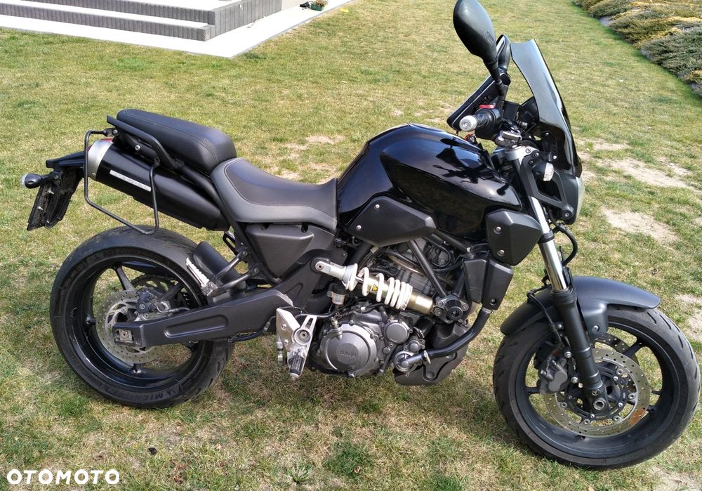 Yamaha MT - 1
