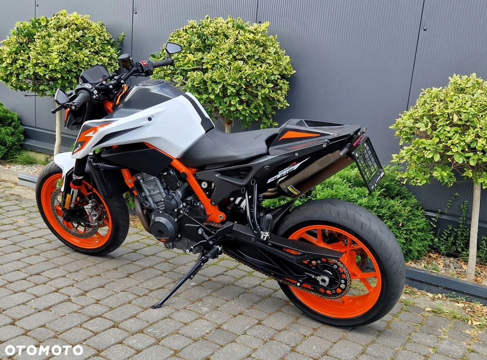 KTM DUKE 890 - 6