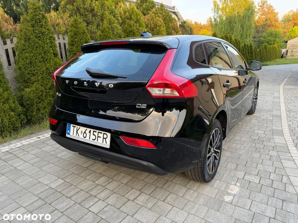 Volvo V40 D2 Geartronic Momentum - 10