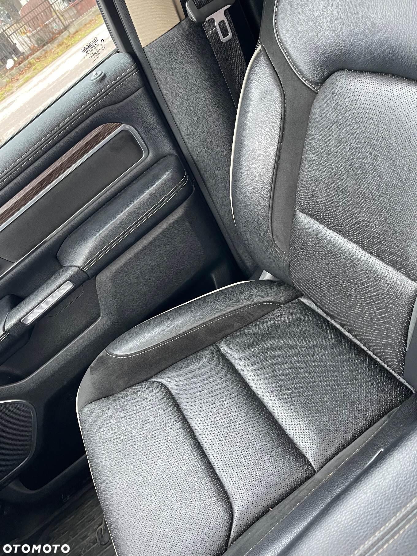 RAM 1500 - 16