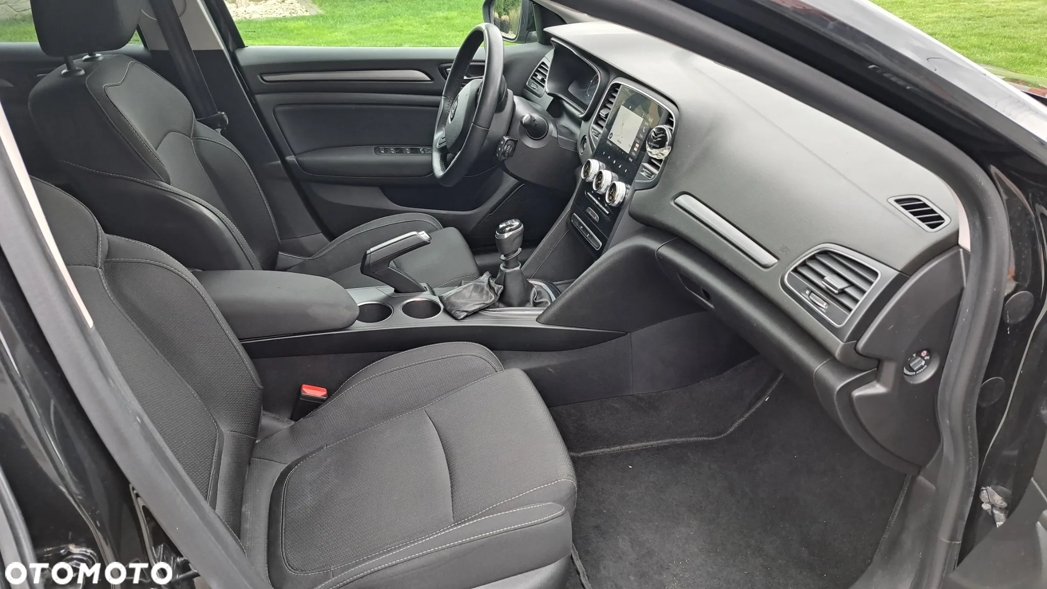 Renault Megane 1.5 Blue dCi Intens - 7