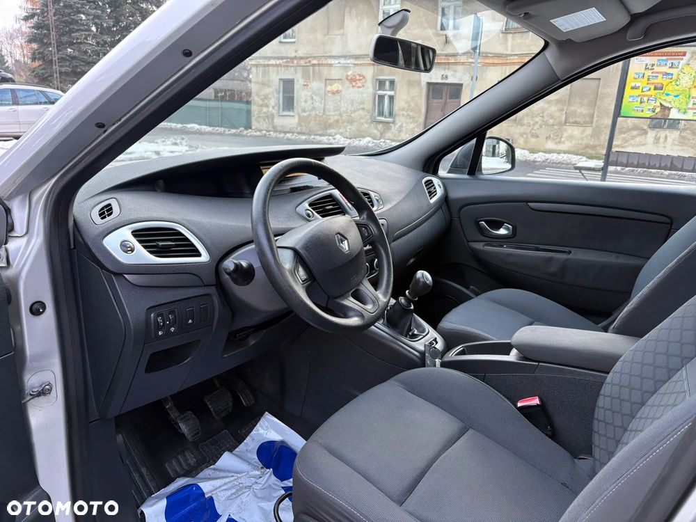 Renault Scenic 1.5 dCi Confort Expression - 9