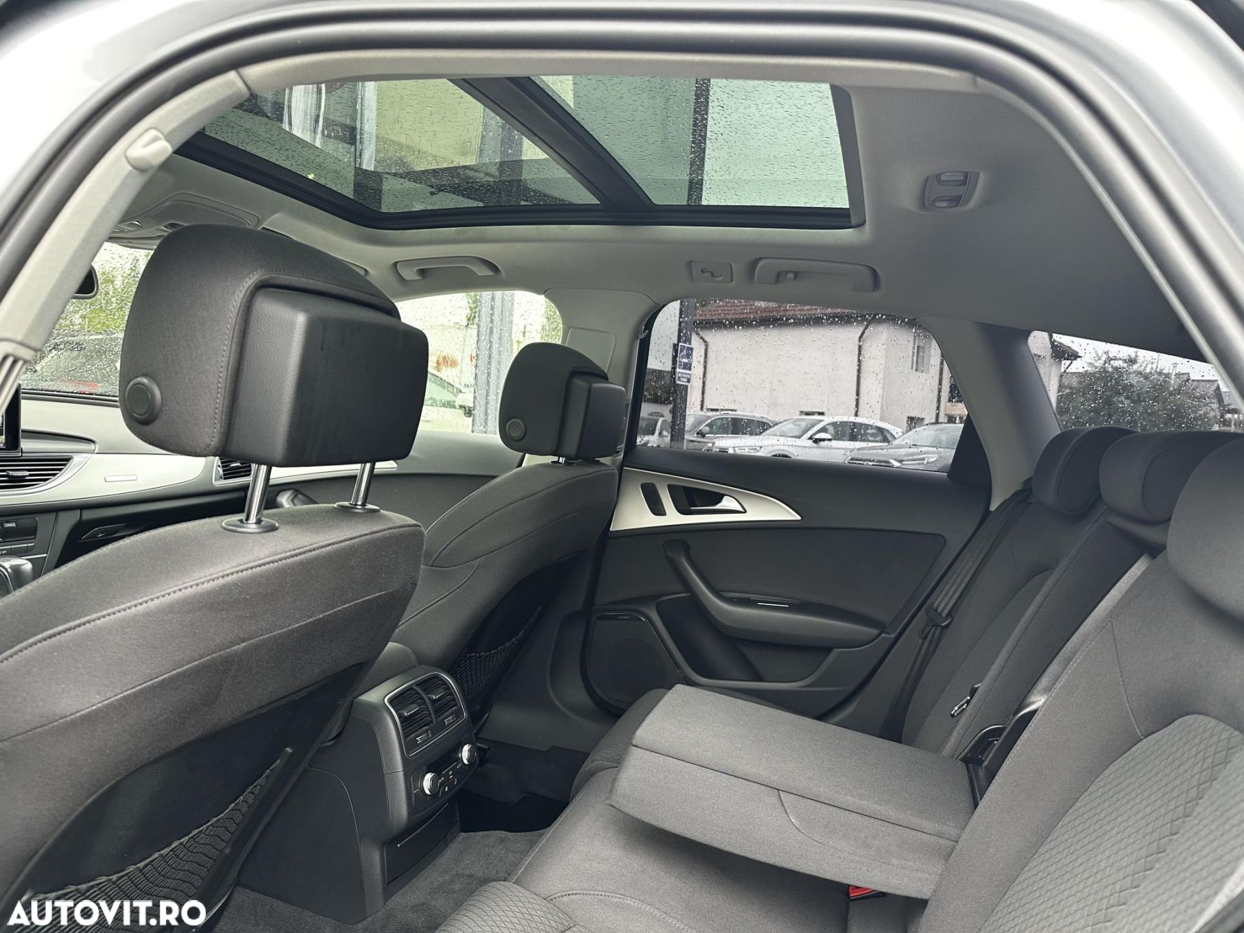 Audi A6 Avant 3.0 TDI quattro S tronic - 24