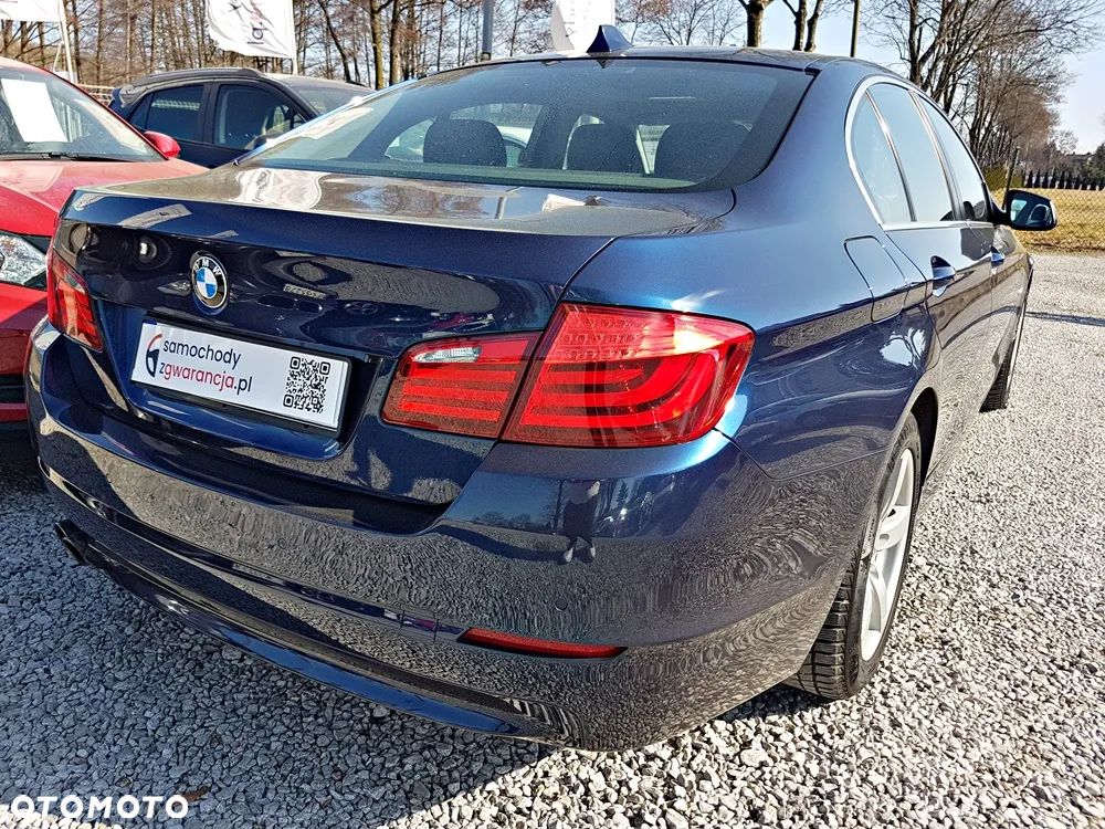 BMW Seria 5 528i - 8
