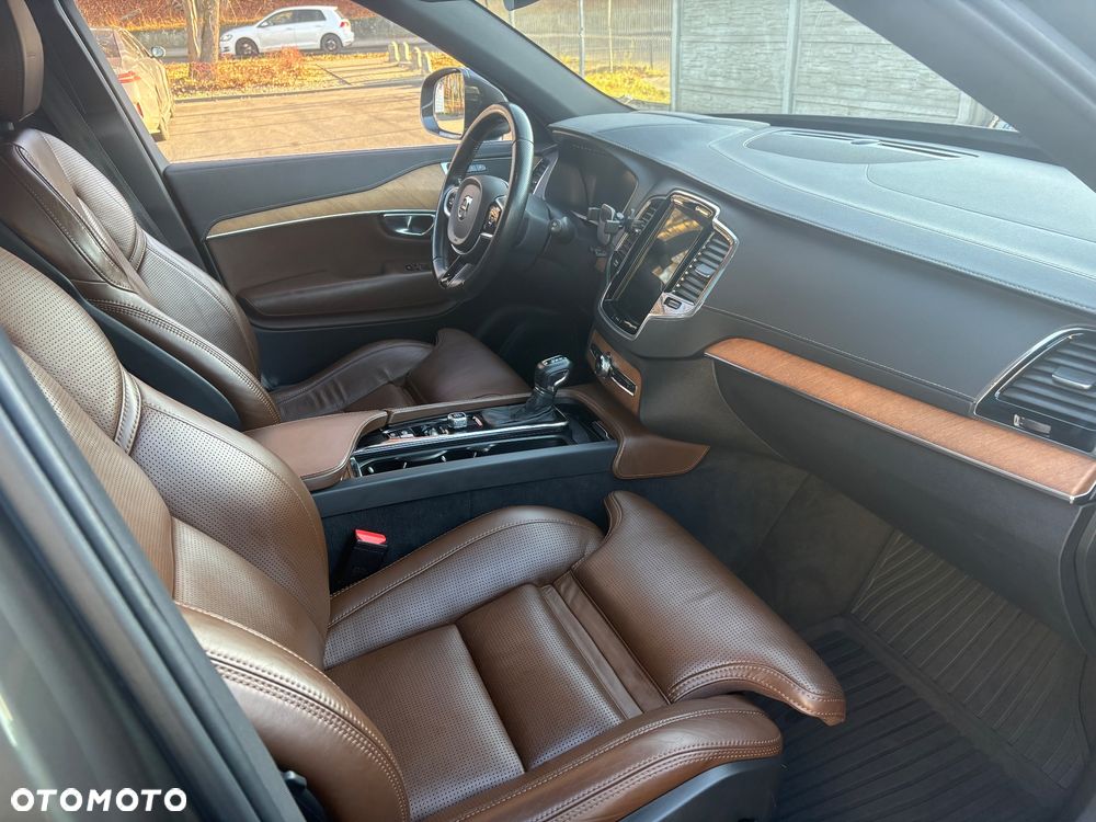 Volvo XC 90 D5 SCR AWD Inscription - 8