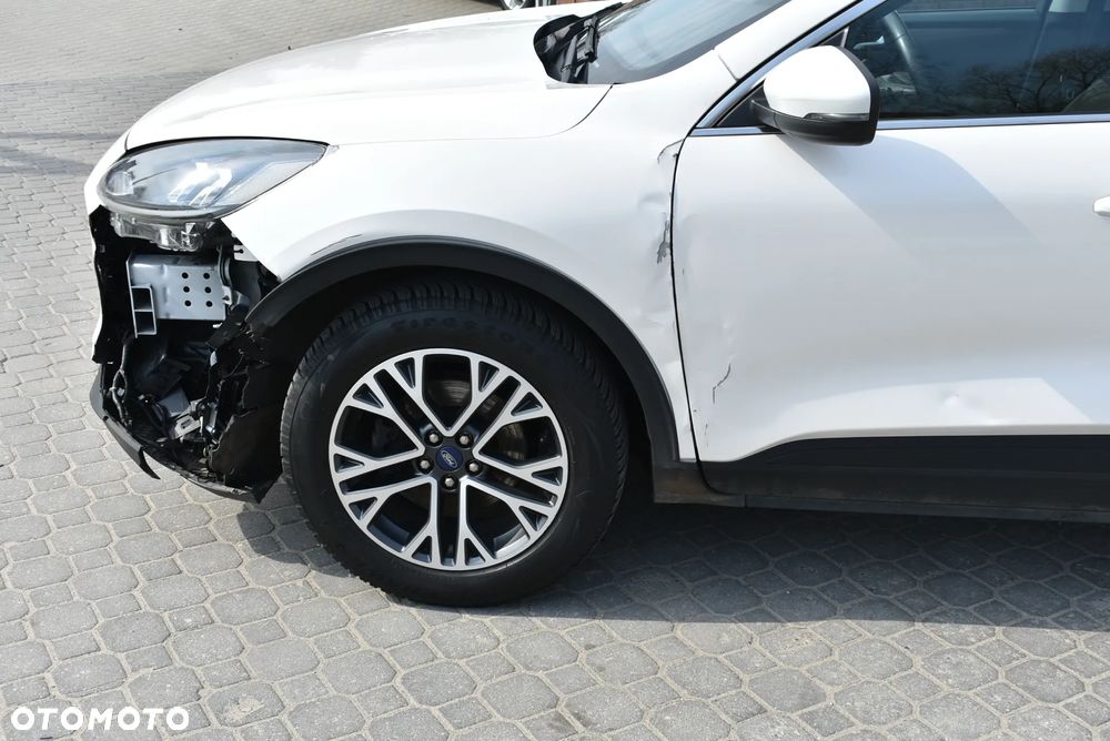 Ford Kuga 1.5 EcoBoost FWD Titanium - 8
