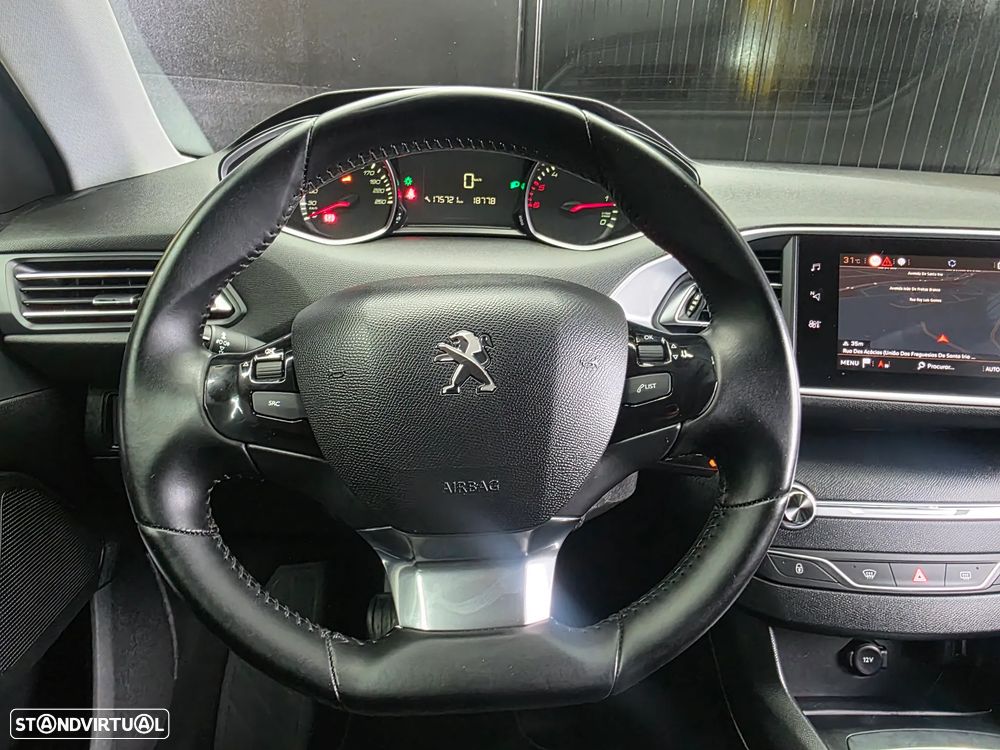 Peugeot 308 1.5 BlueHDi Style - 42