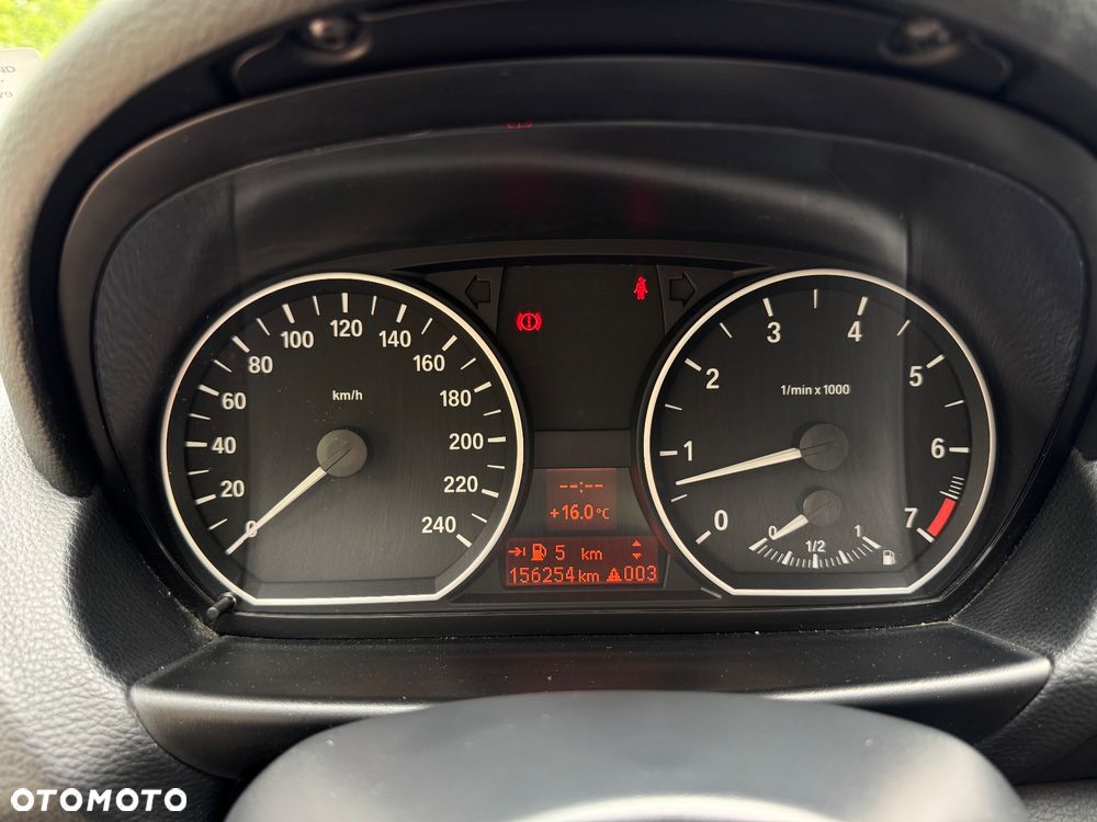BMW Seria 1 116i - 10