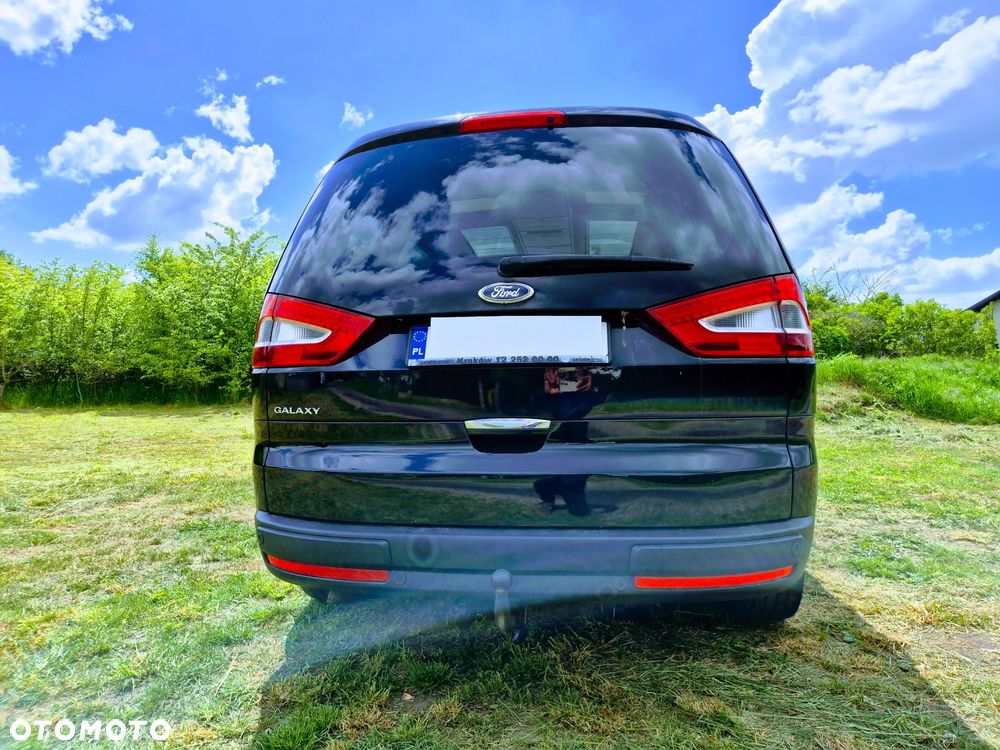 Ford Galaxy 2.0 TDCi Platinium X (Titanium) - 35