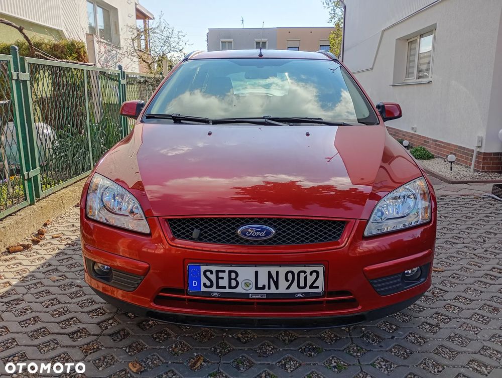 Ford Focus - 1