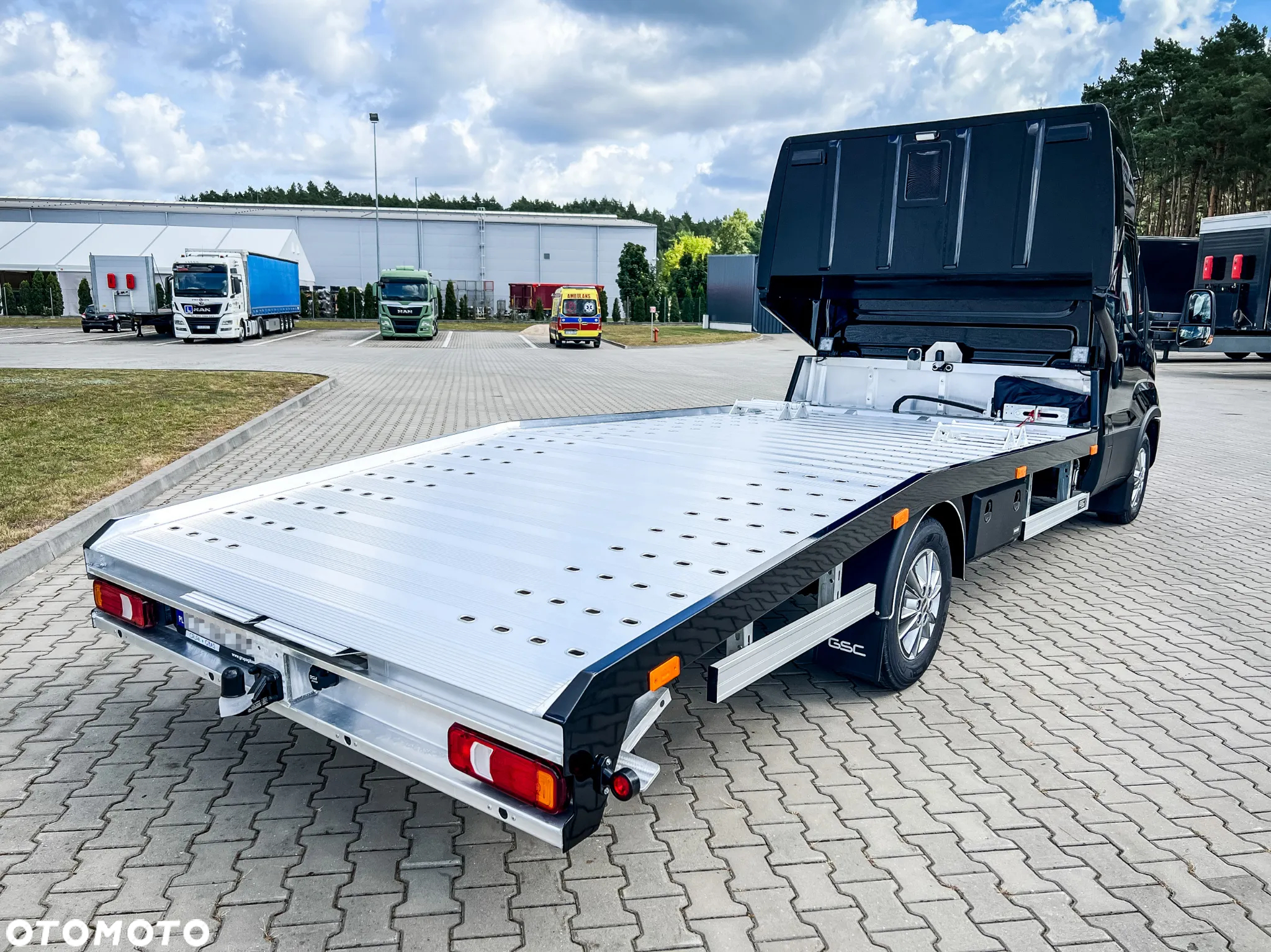 Iveco Daily 35S21HA8 HI MATIC laweta od reki ! - 11