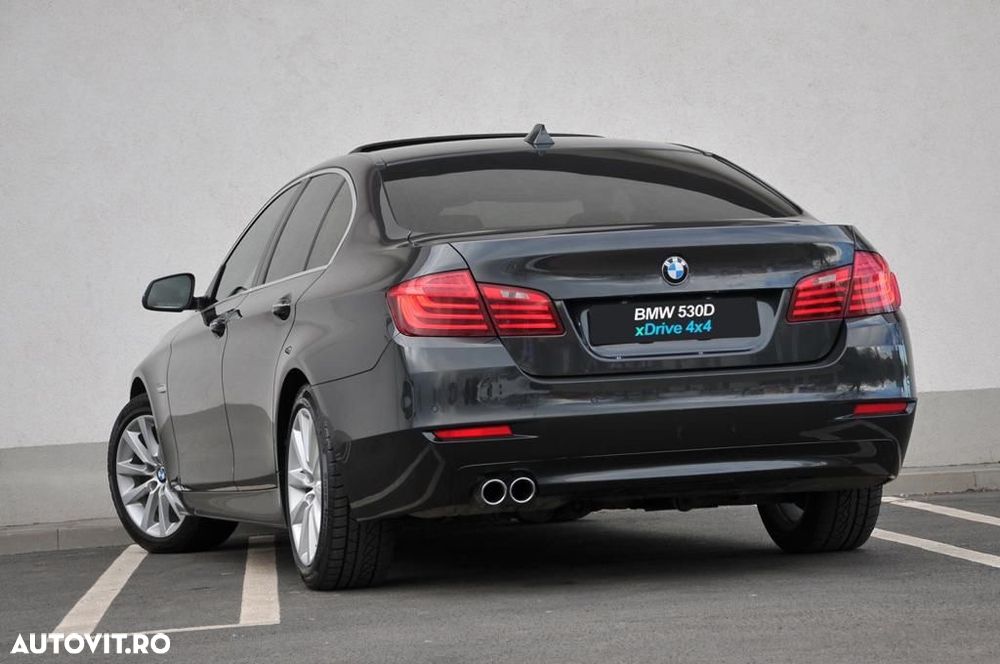 BMW Seria 5 530d xDrive - 11