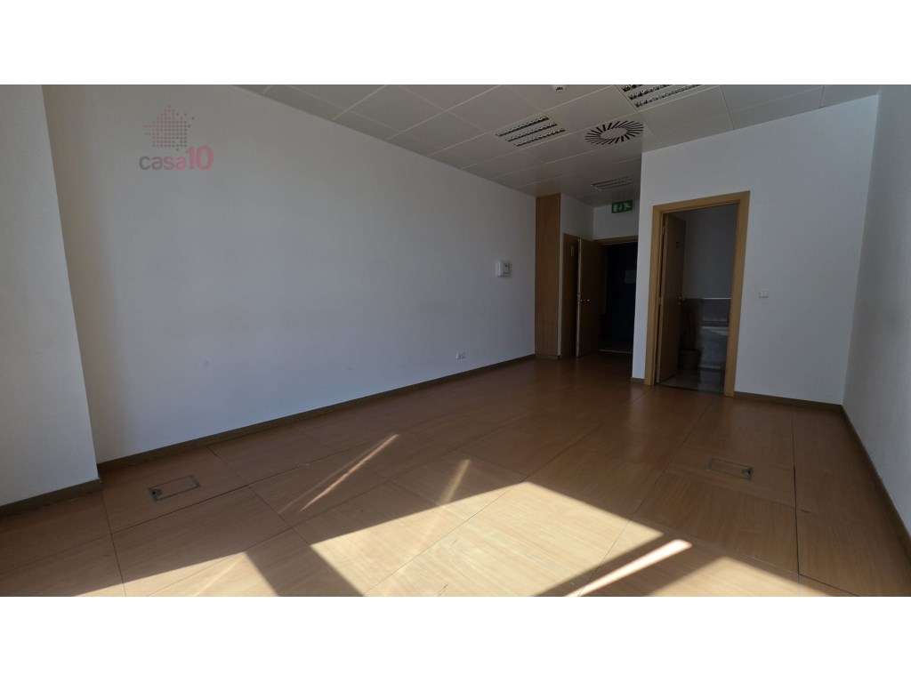 Arrenda-se Escritório Edificio Panoramic, Parque das Nações - Grande imagem: 5/9