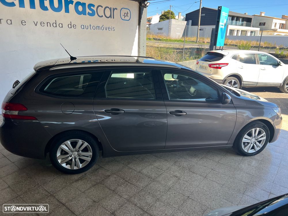 Peugeot 308 SW 1.2 PureTech Style - 42