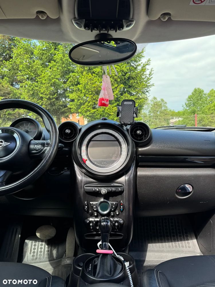 MINI Countryman Cooper D ALL4 - 23