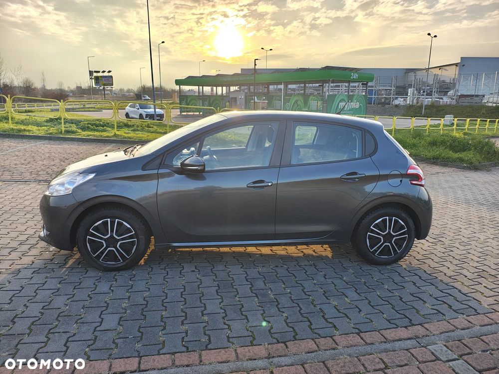 Peugeot 208 1.2 PureTech Active - 3