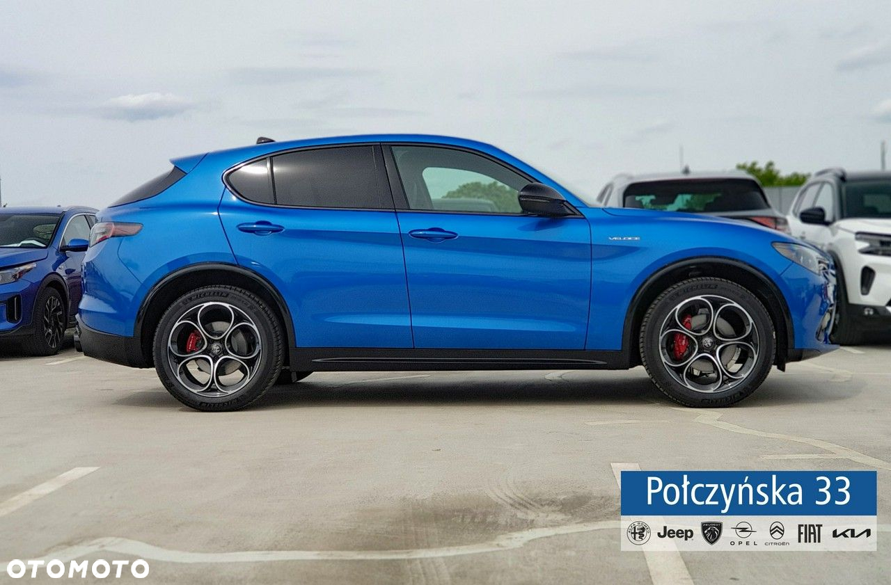 Alfa Romeo Stelvio - 5