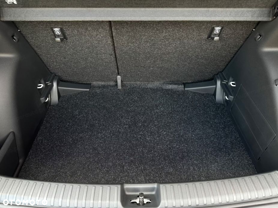 Skoda Fabia 1.0 TSI Selection - 11