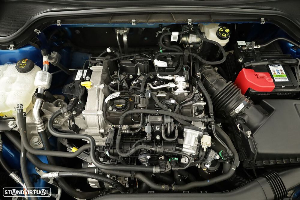 Ford Focus 1.0 EcoBoost MHEV ST-Line X - 23