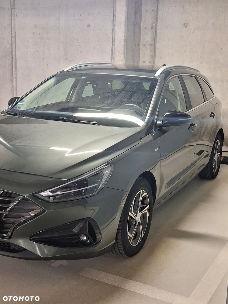Hyundai i30 1.5 T-GDI 48V Executive - 1