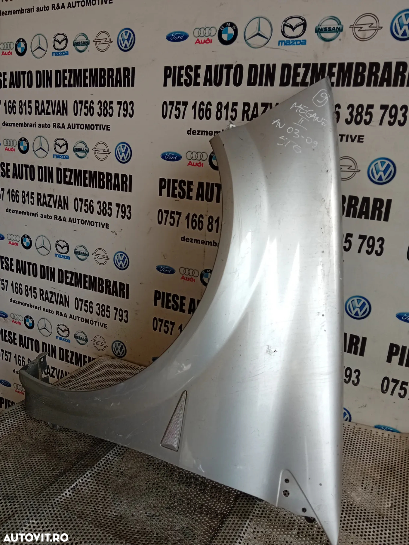 Aripa Stanga Renault Megane 2 An 2002-2008 LICHIDARE STOC - 3