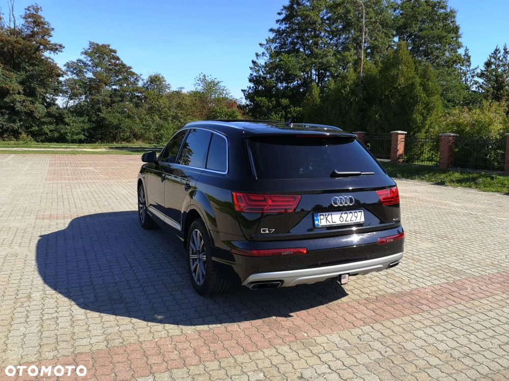 Audi Q7 - 2