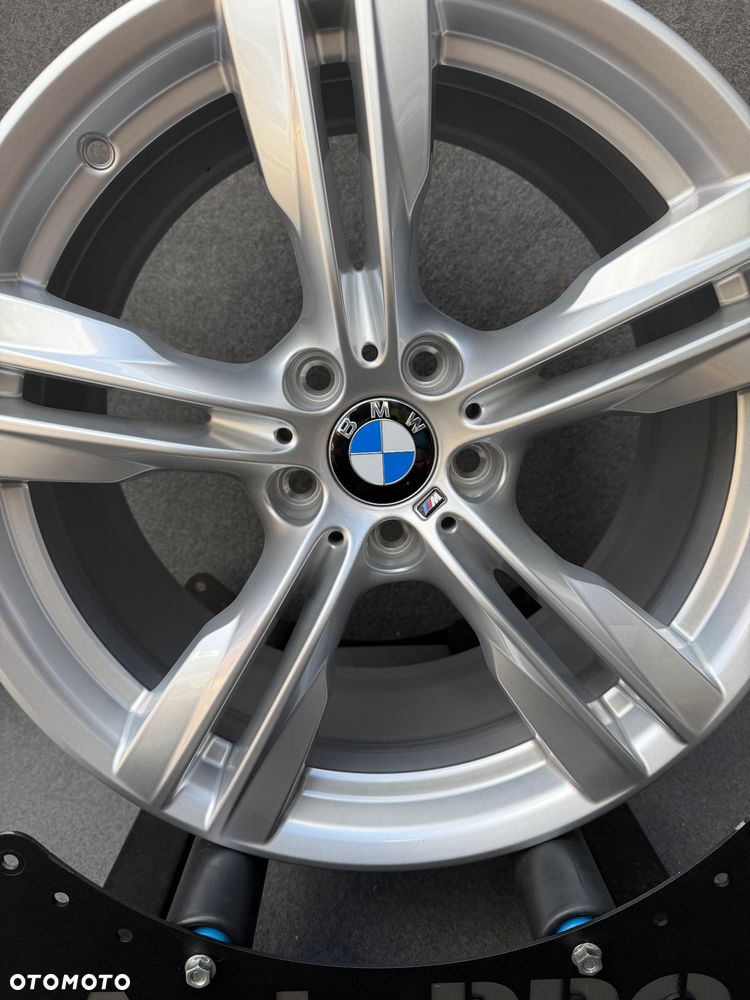 NOWA Oryginalna felga BMW 19 Styling 467M 467 5x120 alufelga 7846786 X5 F15 X6 F16 JEDNA SZTUKA oryginał srebrna 9j ET37 przód M pakiet przednia E 9jx19 H2 IS37 74,1 - 2