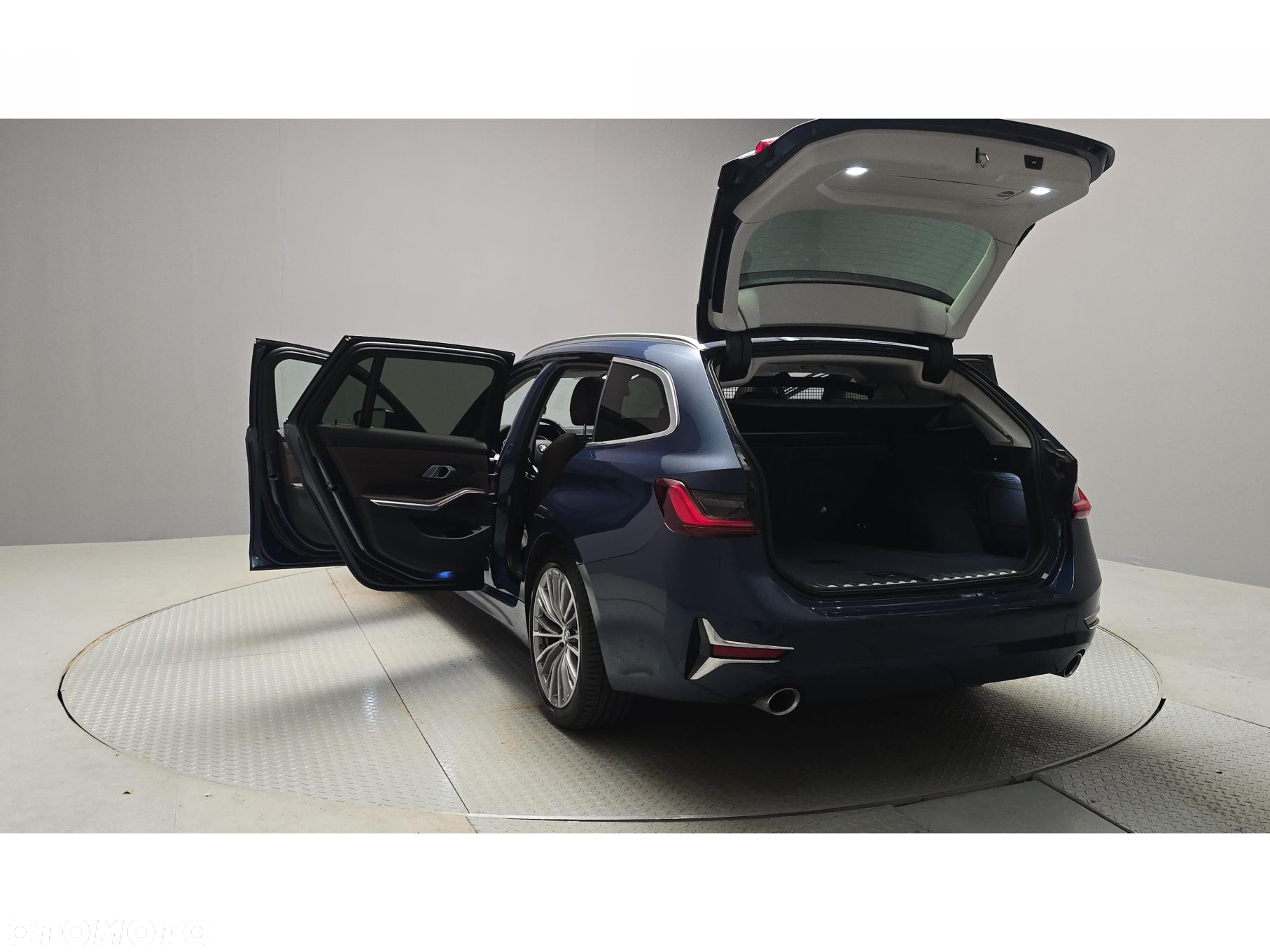 BMW Seria 3 320d xDrive Luxury Line - 15
