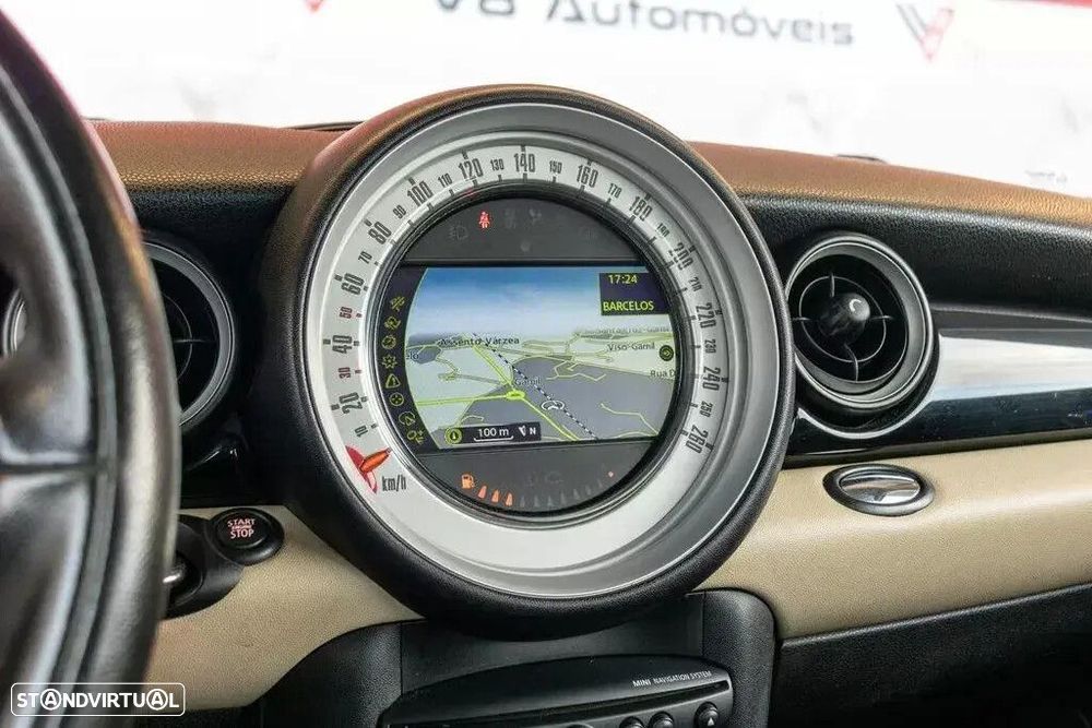 MINI 3 Portas One D - 9