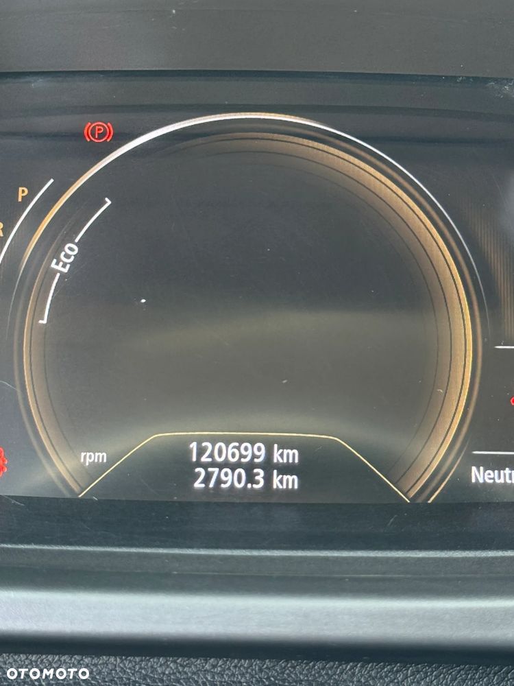 Renault Grand Scenic - 13